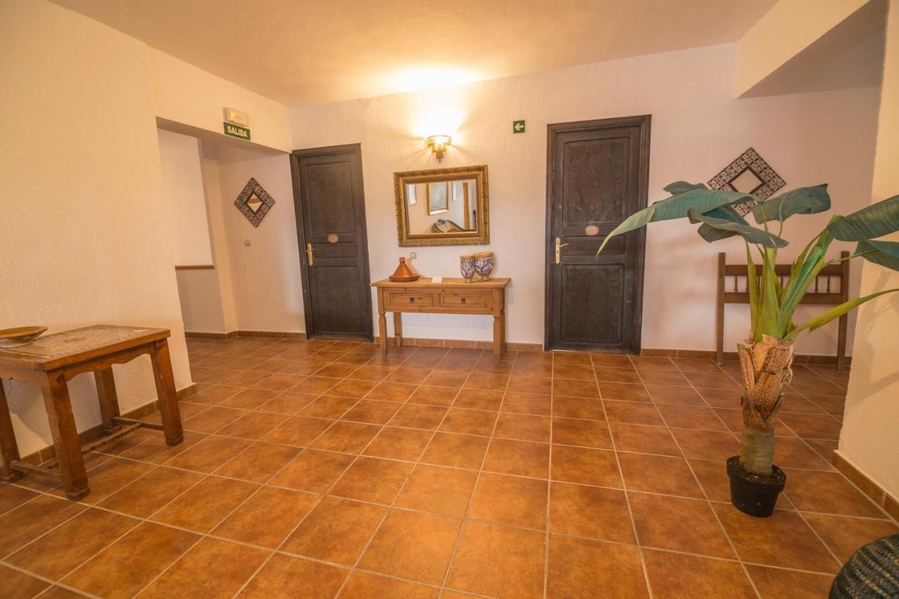 Pension Riad Mediterraneo Barbate Exterior foto