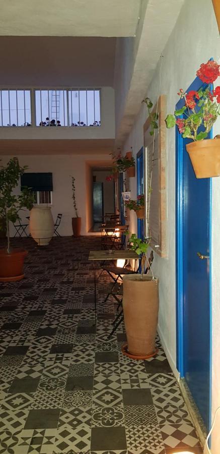 Pension Riad Mediterraneo Barbate Exterior foto
