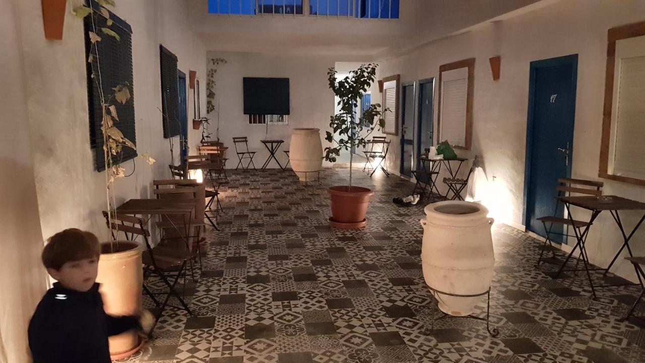 Pension Riad Mediterraneo Barbate Exterior foto