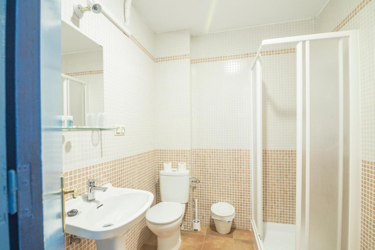 Pension Riad Mediterraneo Barbate Exterior foto