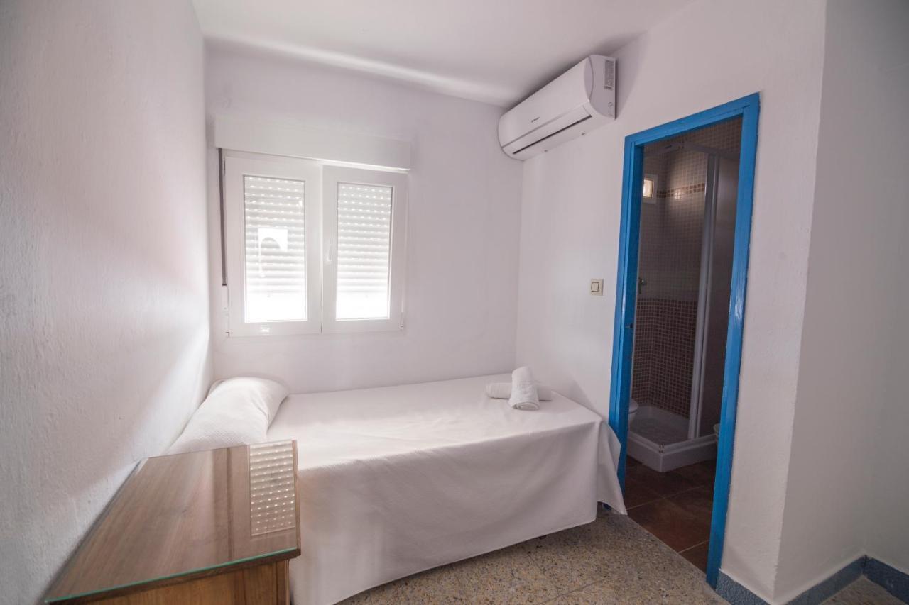 Pension Riad Mediterraneo Barbate Exterior foto